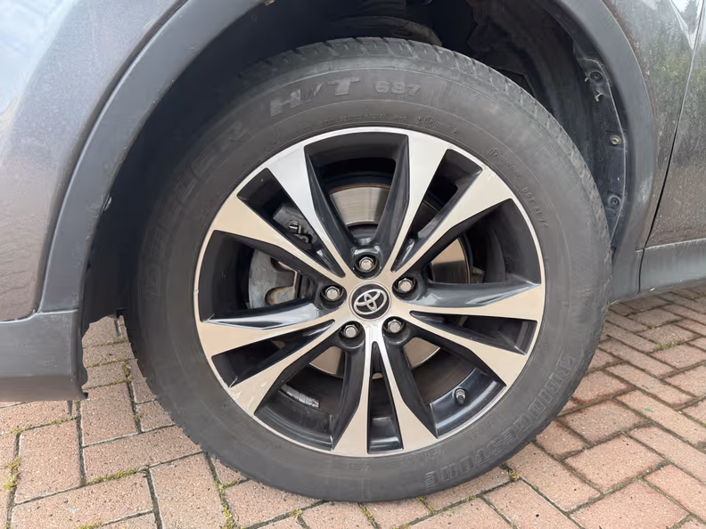 Toyota RAV 4 - 17