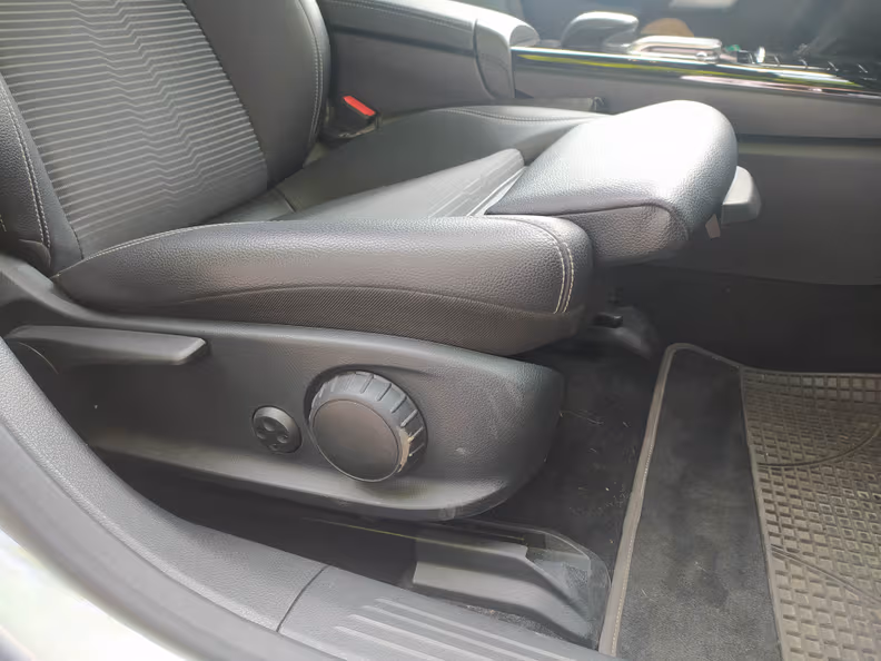 Mercedes-Benz A-Class - 18