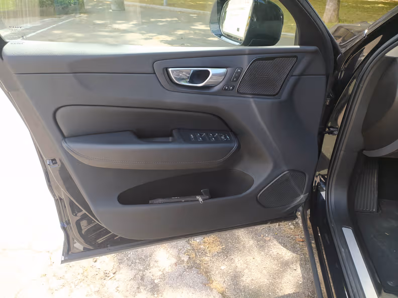 Volvo XC60 - 25