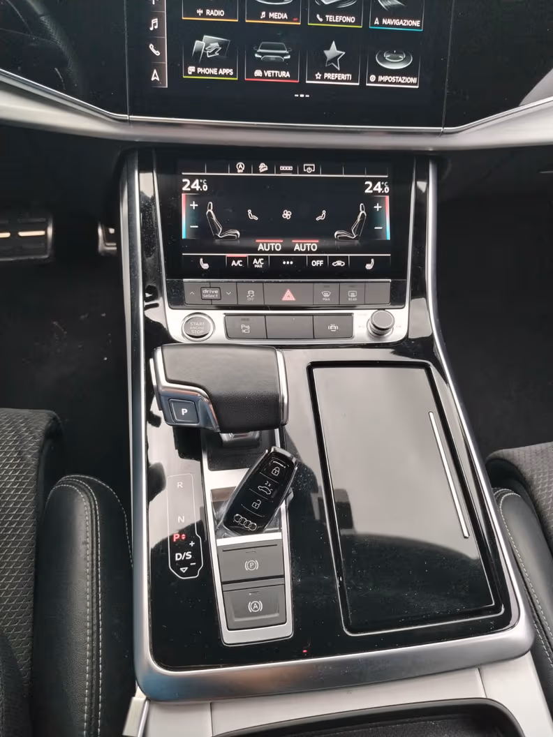 Audi Q8 - 37
