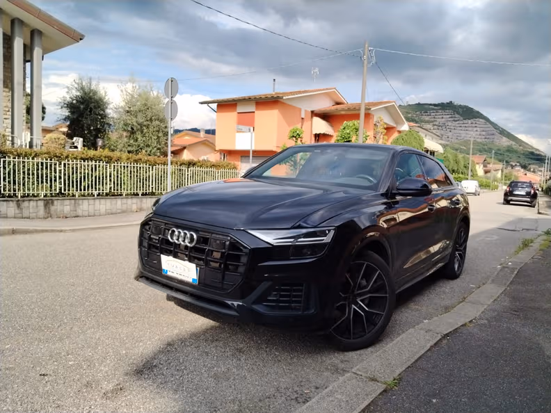 Audi Q8 - 15