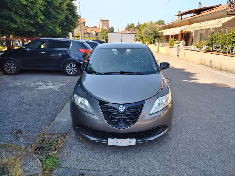 Lancia Ypsilon - 23