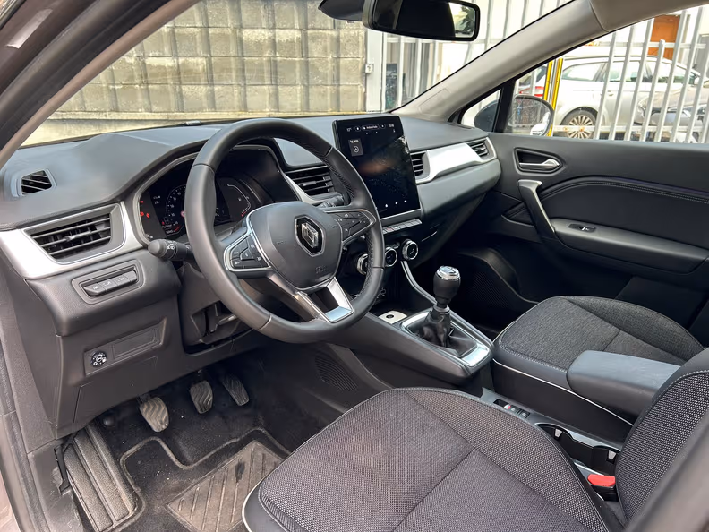 Renault Captur - 12