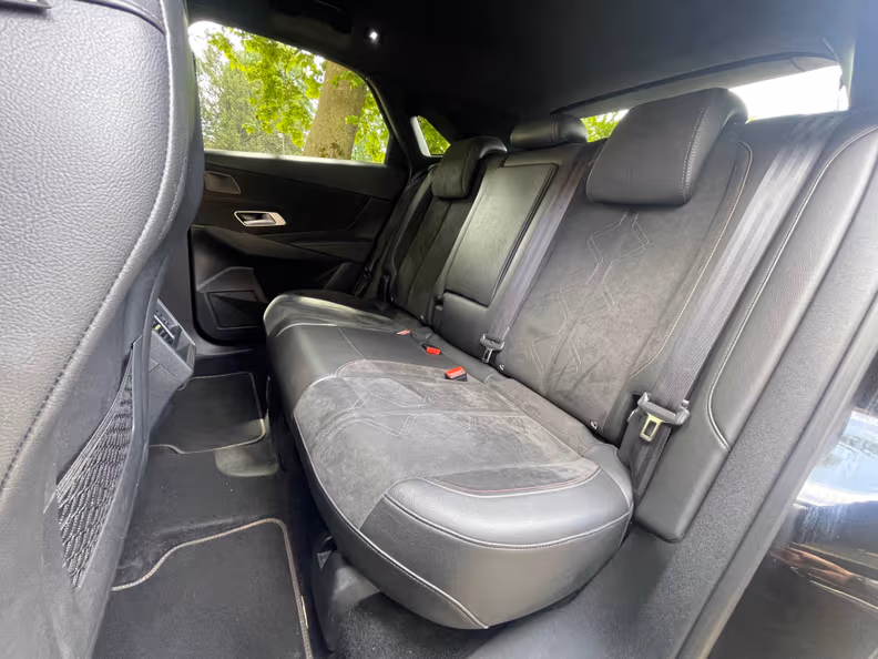 DS Automobiles DS 7 /  DS 7 Crossback - 31