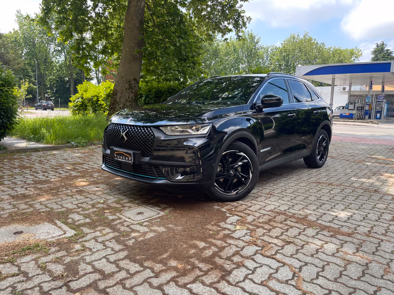 DS Automobiles DS 7 / DS 7 Crossback