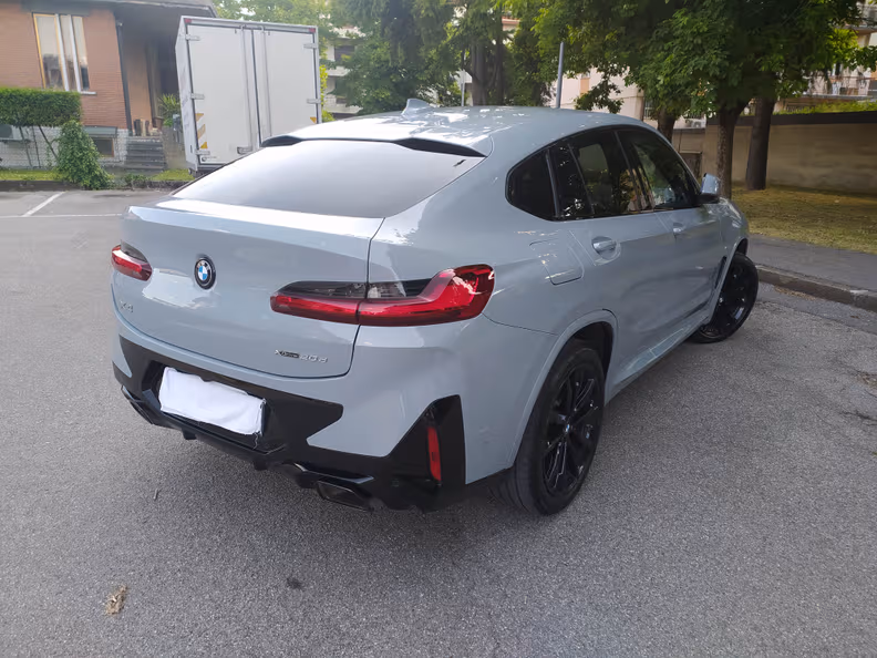 BMW X4 - 4