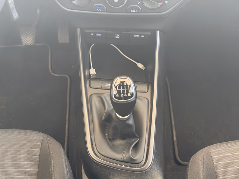 Hyundai i20 - 16