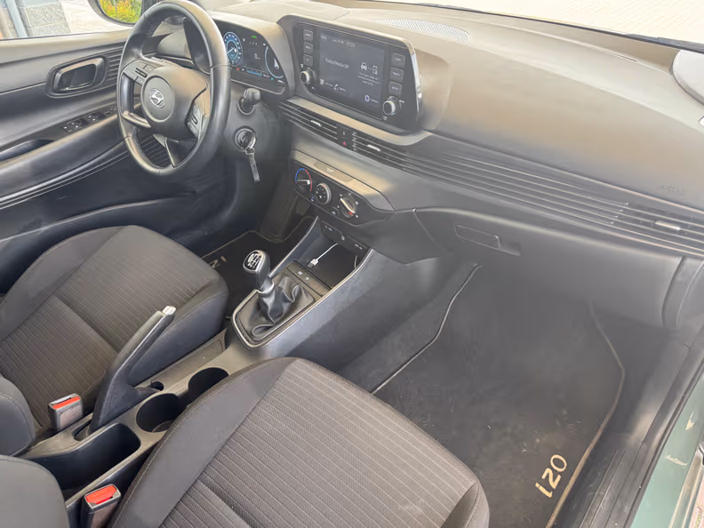 Hyundai i20 - 9
