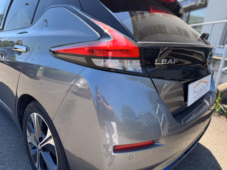 Nissan Leaf - 11
