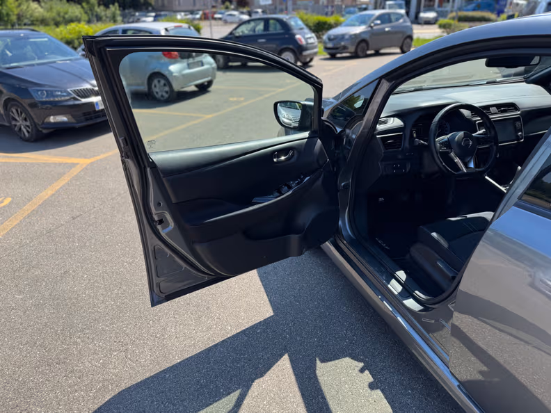 Nissan Leaf - 20