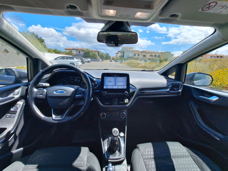 Ford Fiesta - 12