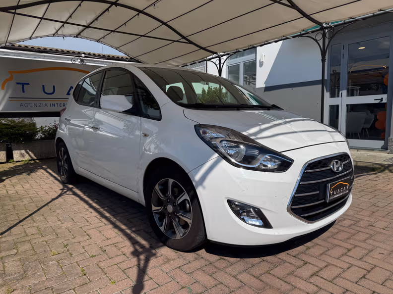 Hyundai ix20 - 3