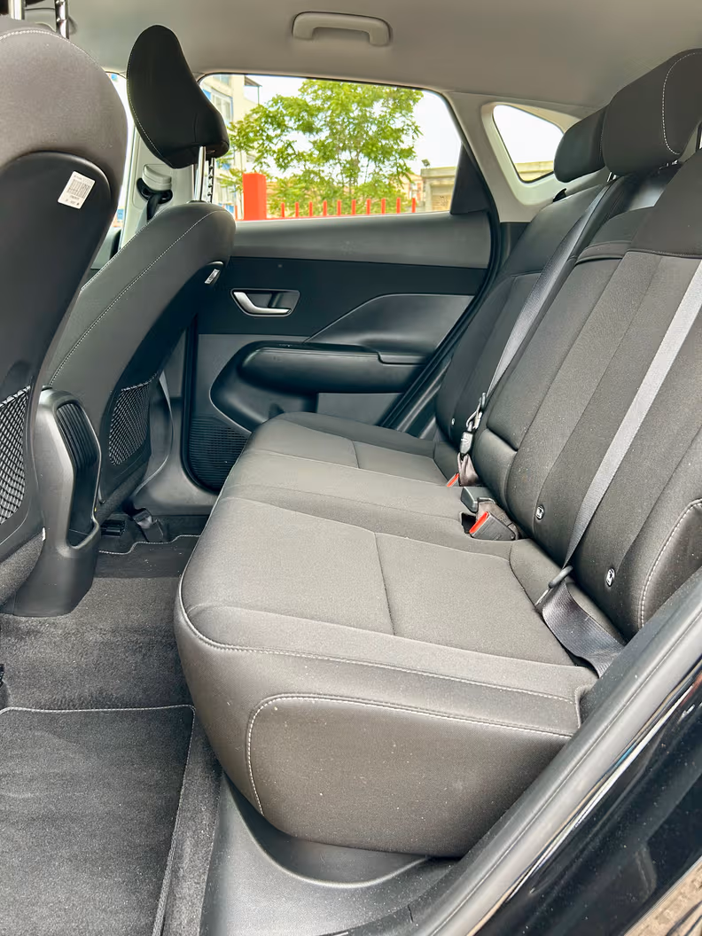 Hyundai Kona - 17