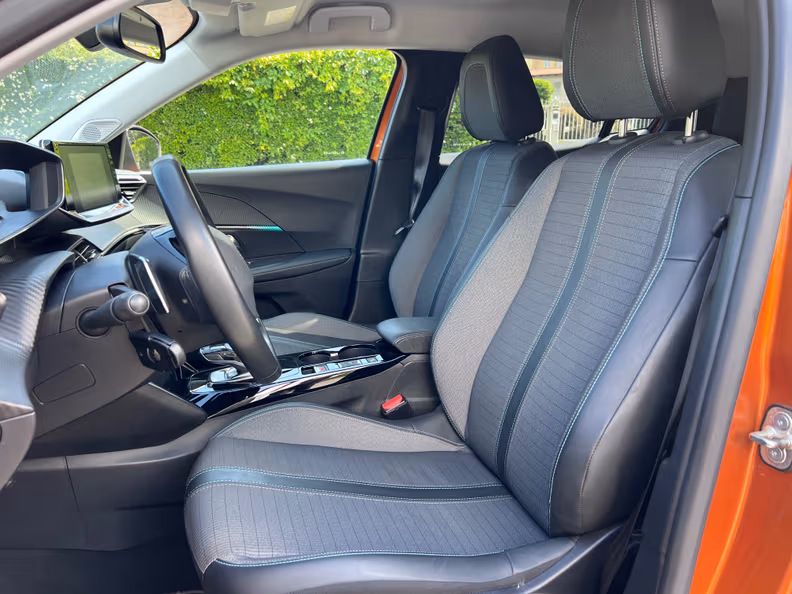 Peugeot 2008 - 10