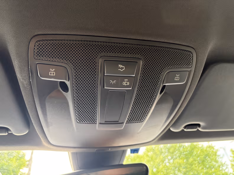 Mercedes-Benz A-Class - 18