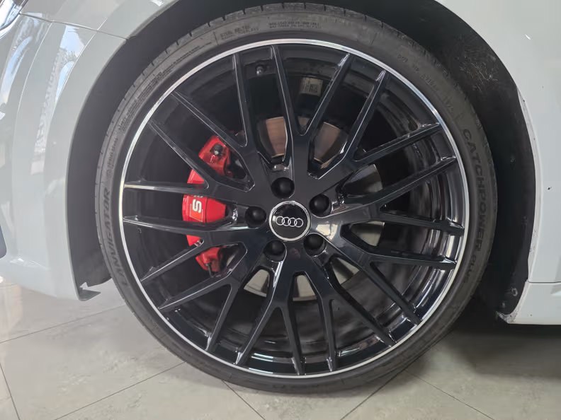 Audi TT - 16