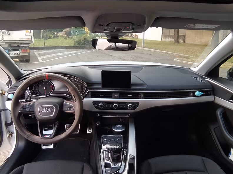 Audi A4 - 12
