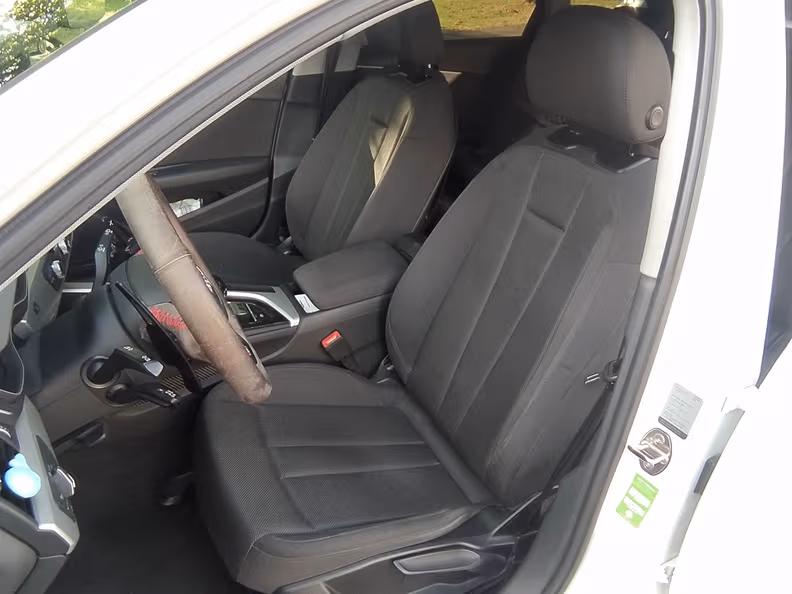 Audi A4 - 11