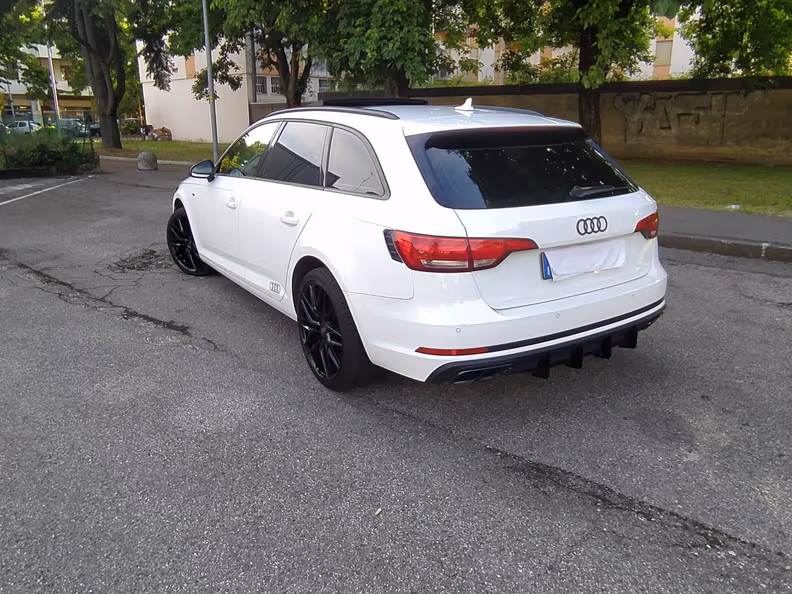 Audi A4 - 5