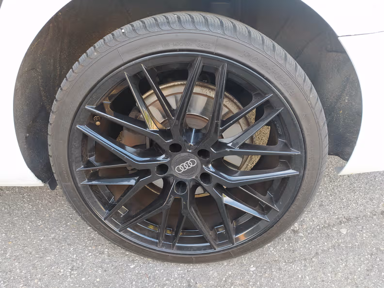 Audi A4 - 8