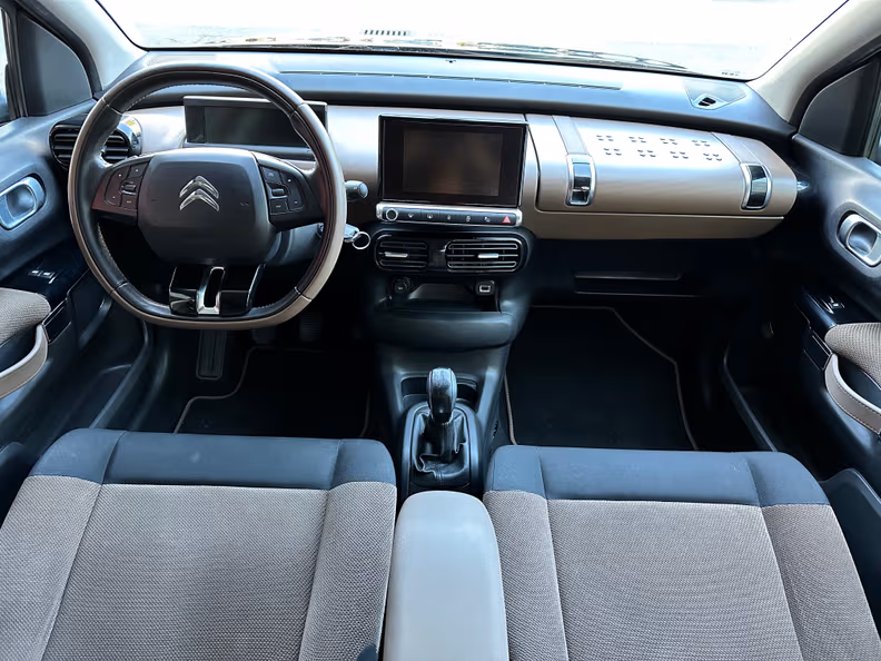 Citroën C4 Cactus - 27