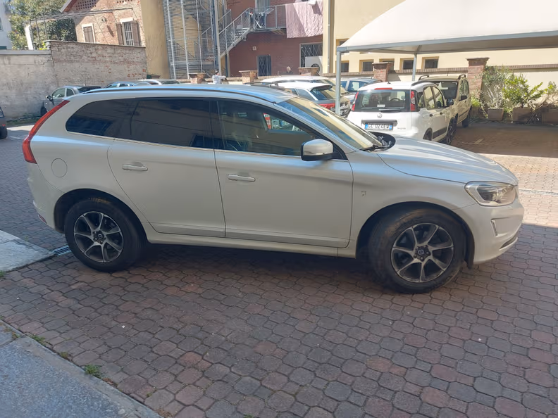 Volvo XC60 - 4