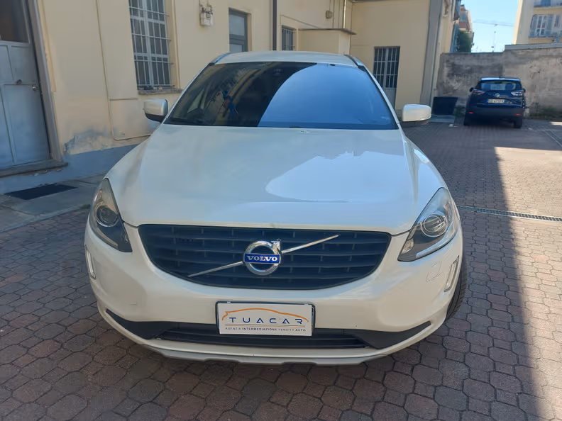 Volvo XC60 - 2
