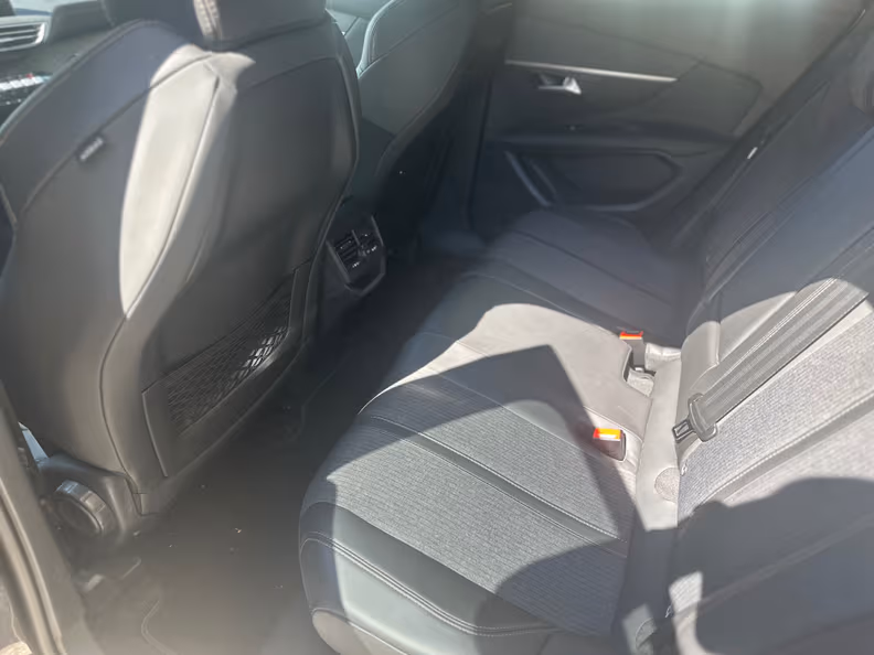Peugeot 3008 - 32