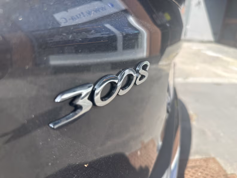 Peugeot 3008 - 35