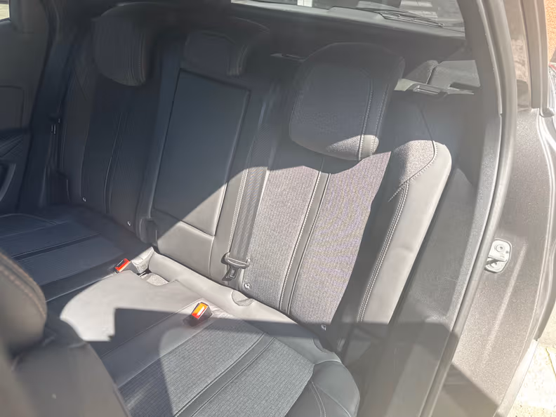 Peugeot 3008 - 10