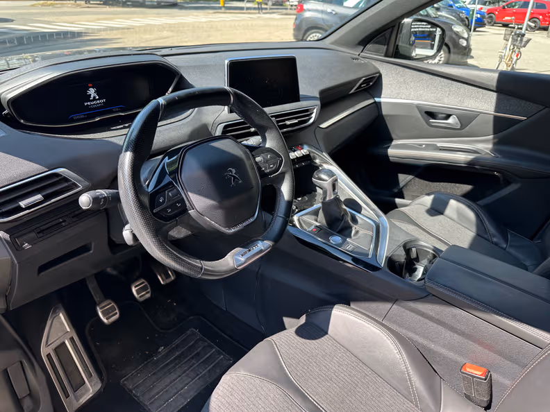 Peugeot 3008 - 9
