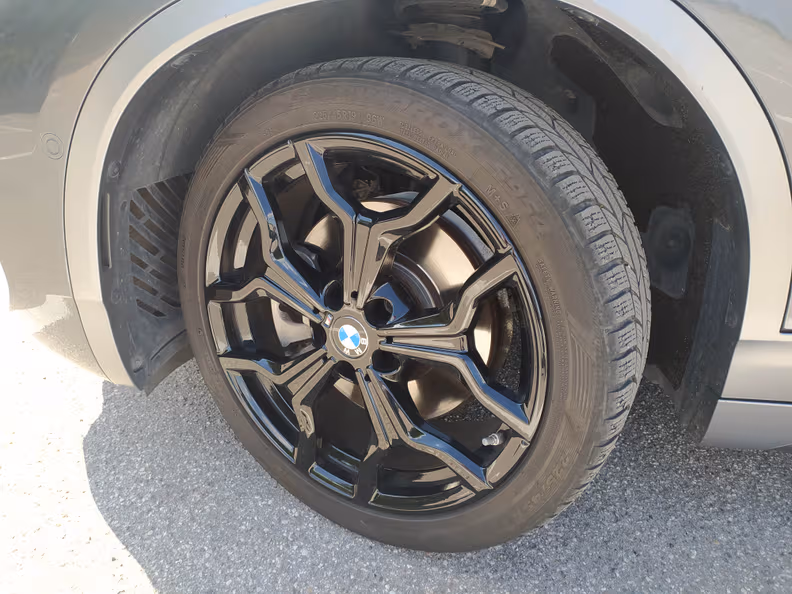 BMW X2 - 16
