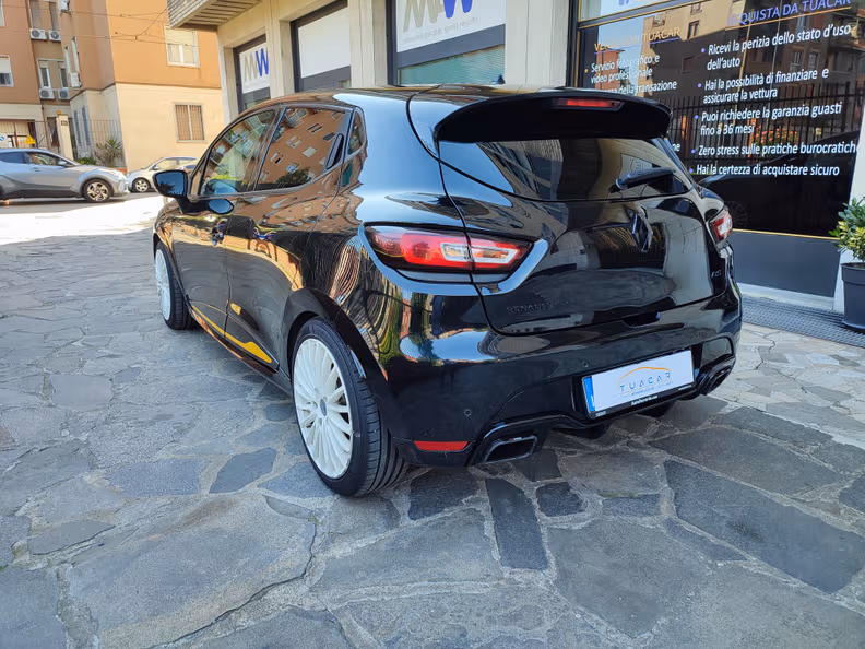 Renault Clio - 2
