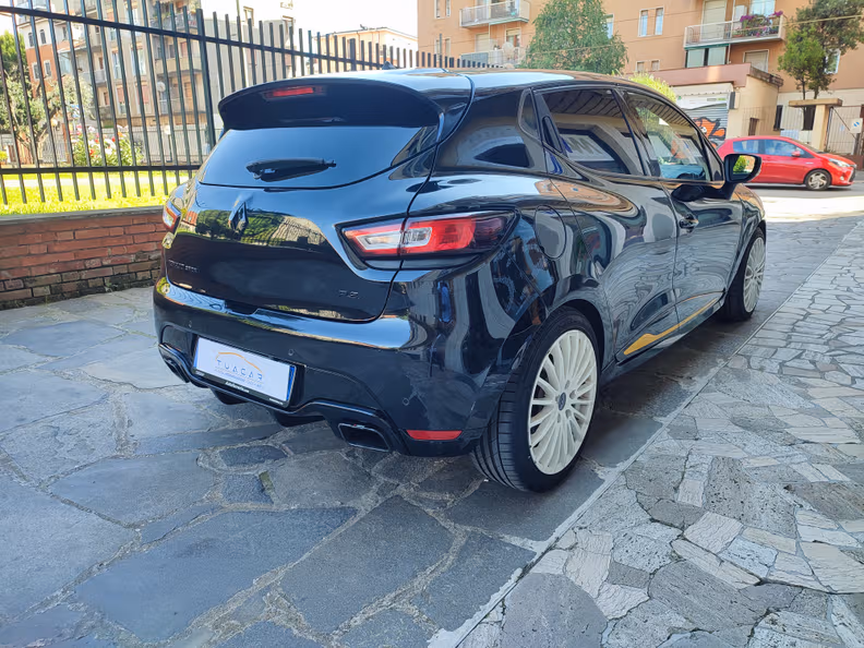 Renault Clio - 4
