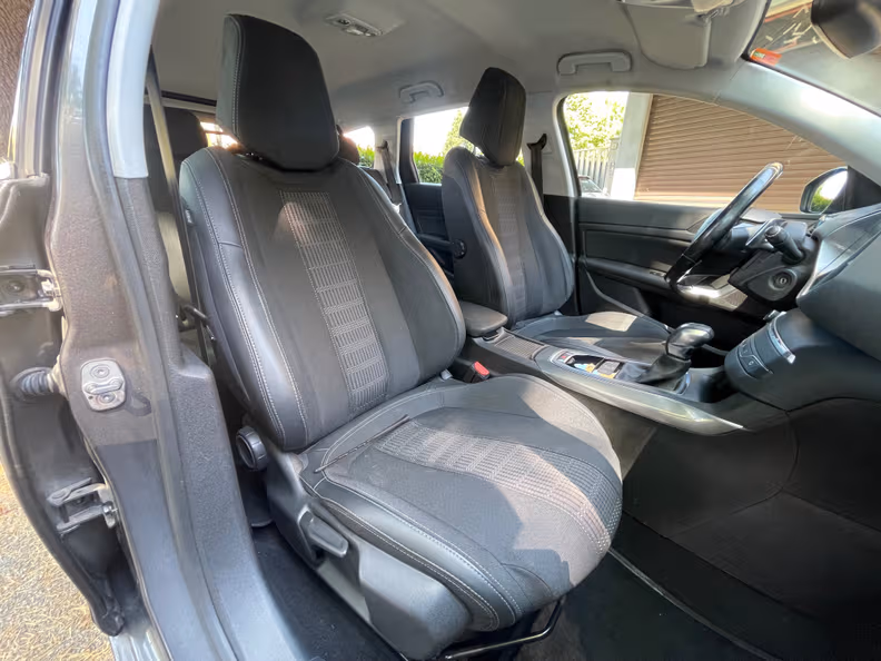 Peugeot 308 - 22