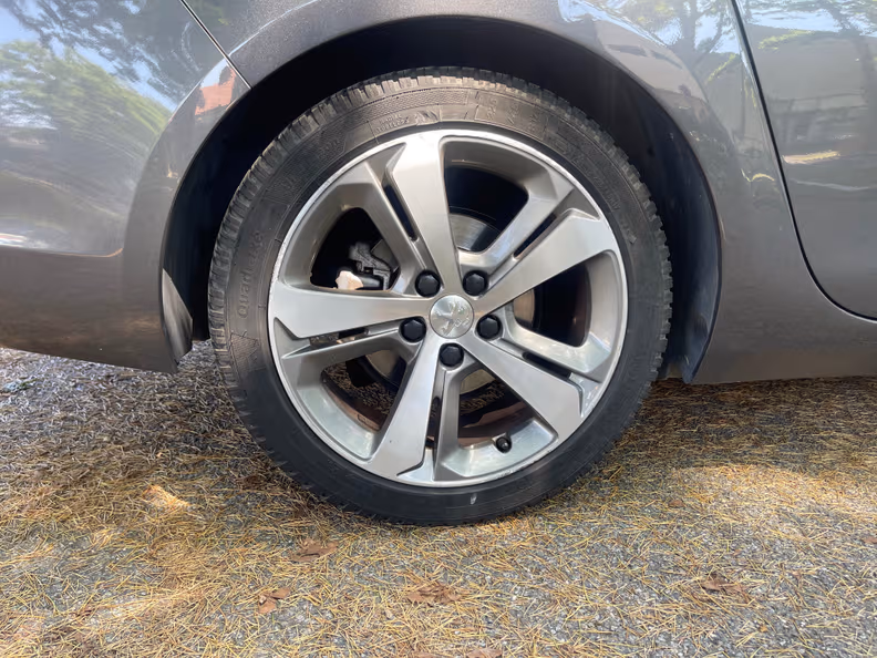 Peugeot 308 - 44