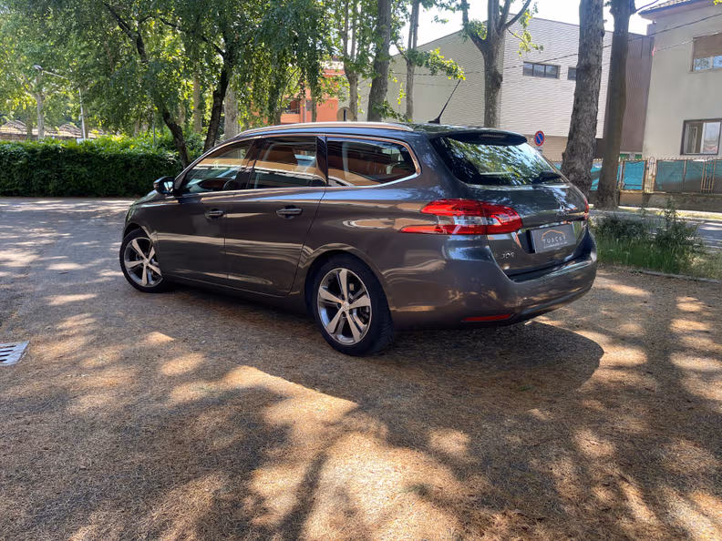 Peugeot 308 - 7