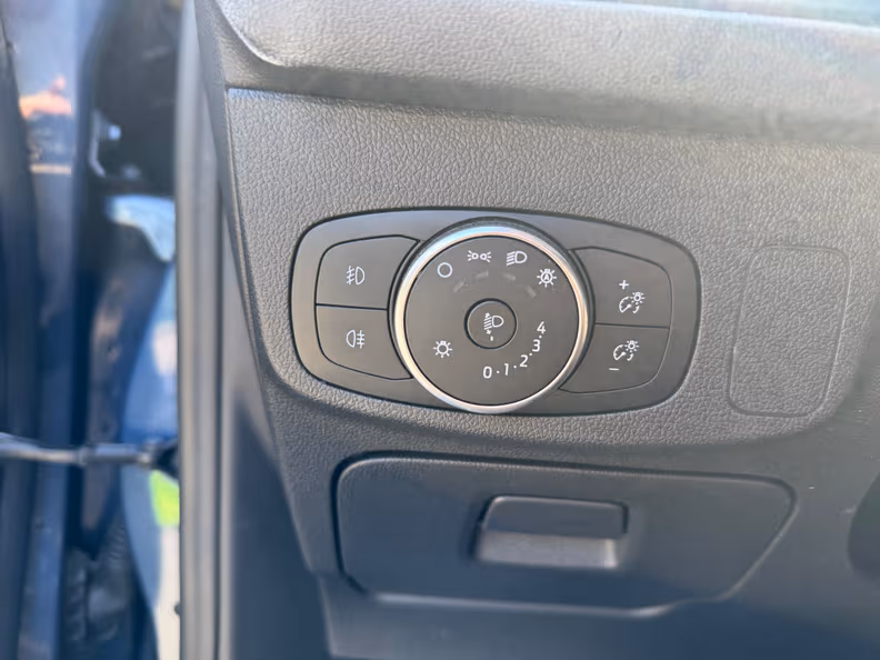 Ford Focus - 26