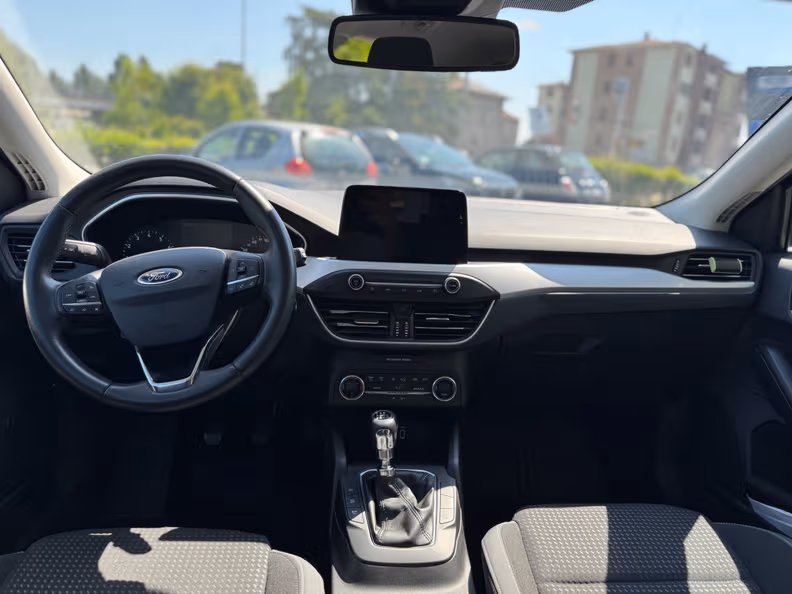 Ford Focus - 14