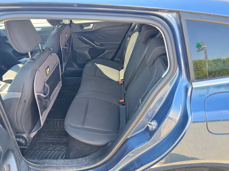 Ford Focus - 23