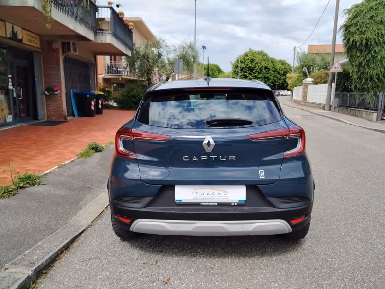 Renault Captur - 22