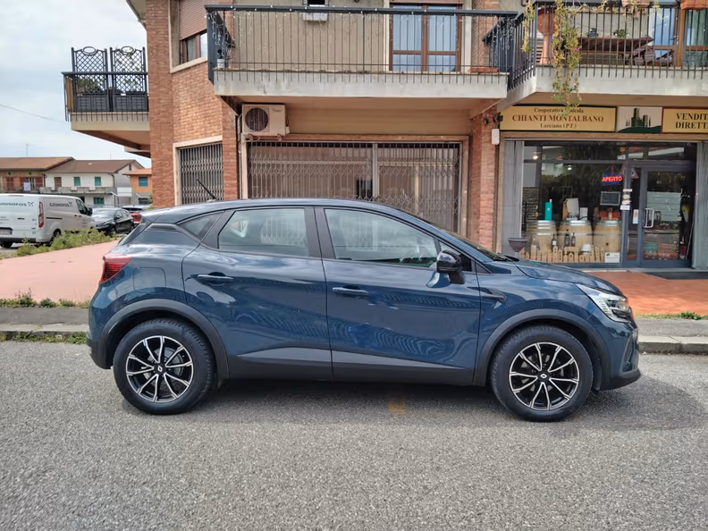 Renault Captur - 4