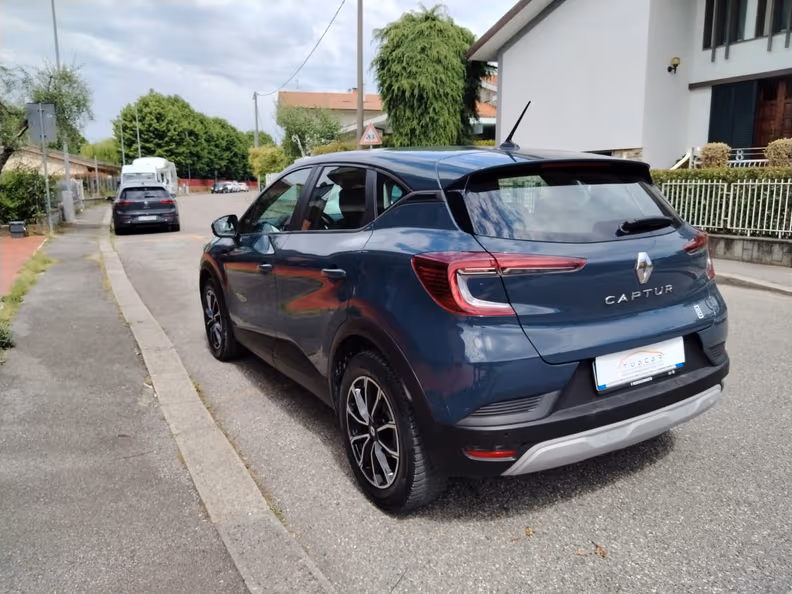 Renault Captur - 10