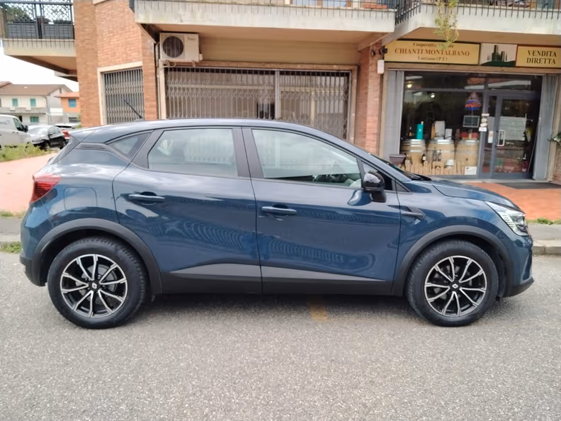 Renault Captur - 19