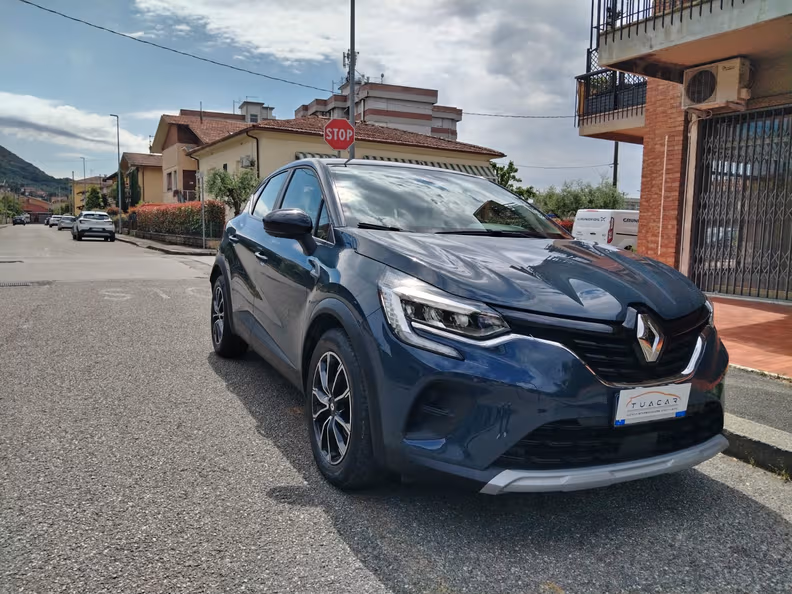 Renault Captur - 26