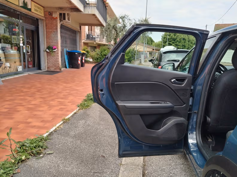 Renault Captur - 37