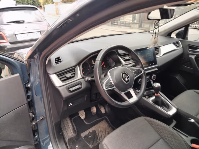 Renault Captur - 43