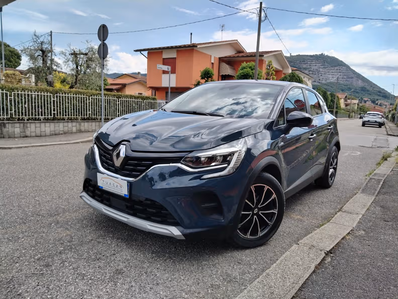 Renault Captur - 24