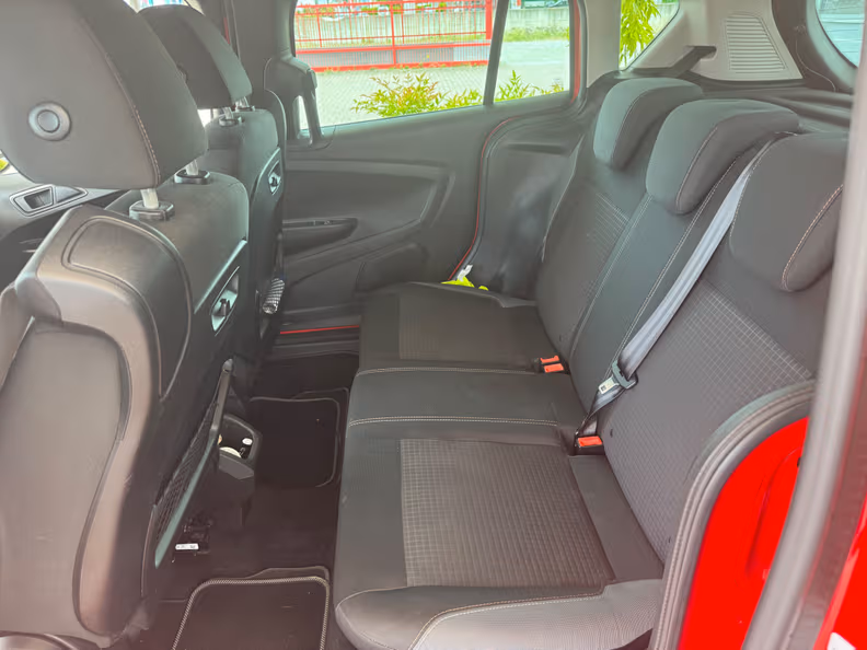 Ford B-MAX - 21
