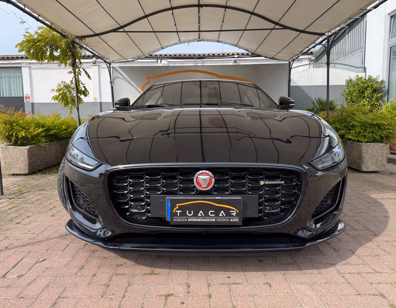 Jaguar F-Type - 2